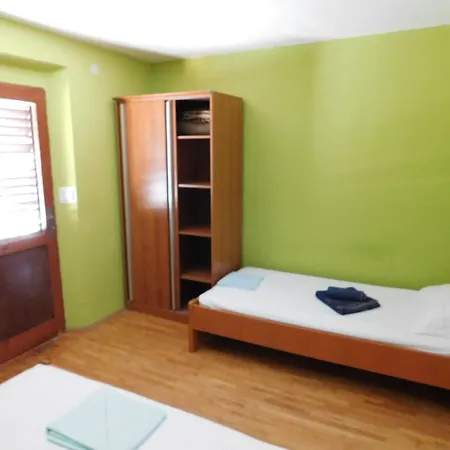 Kalafatovic Apartman Drace