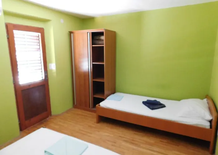 Kalafatovic アパート Drače